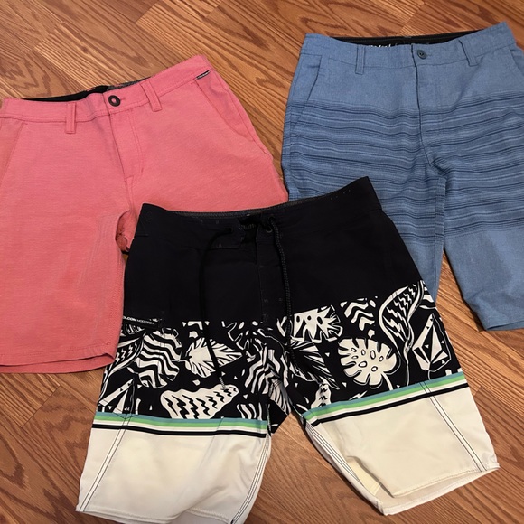 Volcom O’neil. Boys shorts swim trunks board shorts size 28 - Picture 1 of 4